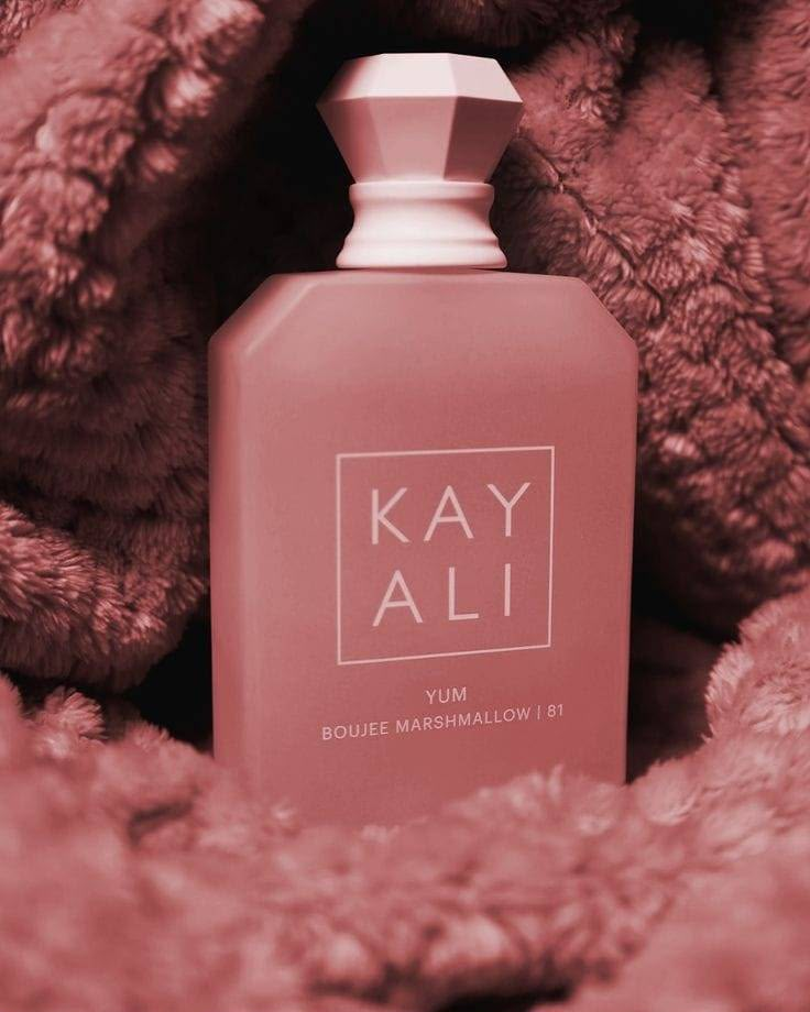 Flacon de référence Kayali Yum Boujee Marshmallow 81